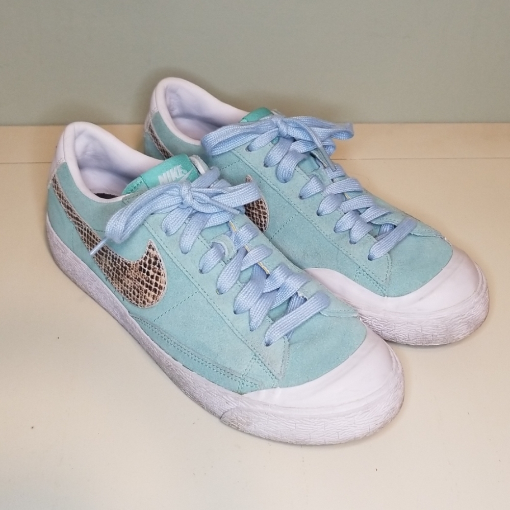 Nike iD Sneakers 2013 custom Men's size 9